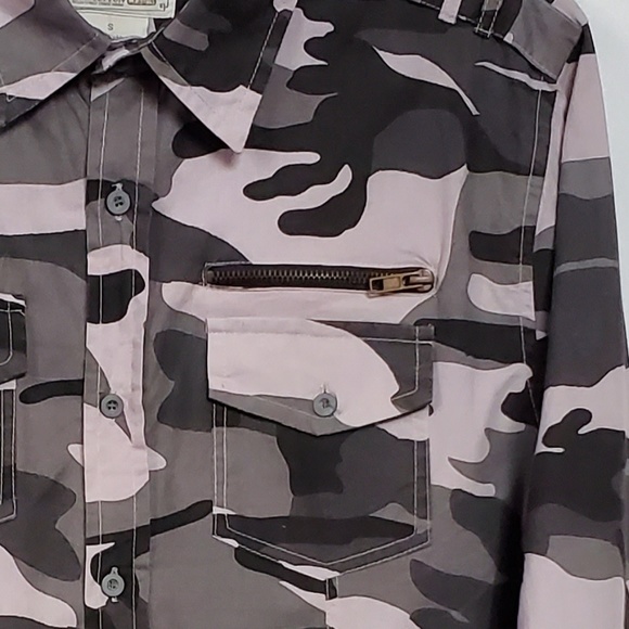 Casual Button Down Shirt (NEW without tags) - Picture 4 of 4